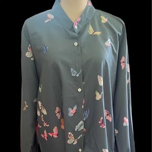 Ladies mandarin collar sage green butterfly print blouse